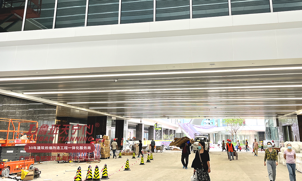 中山石歧万象汇商业广场结构改造工程（大量加建扶梯、电梯、楼梯）