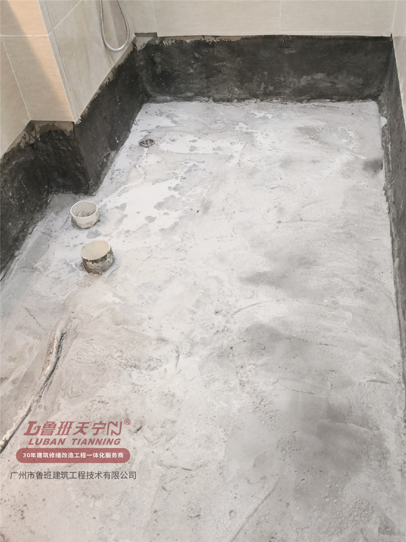誉山国际500多户阳台卫生间防水补漏工程
