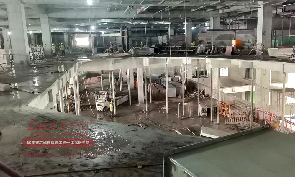 中山石歧万象汇商业广场结构改造工程（大量加建扶梯、电梯、楼梯）